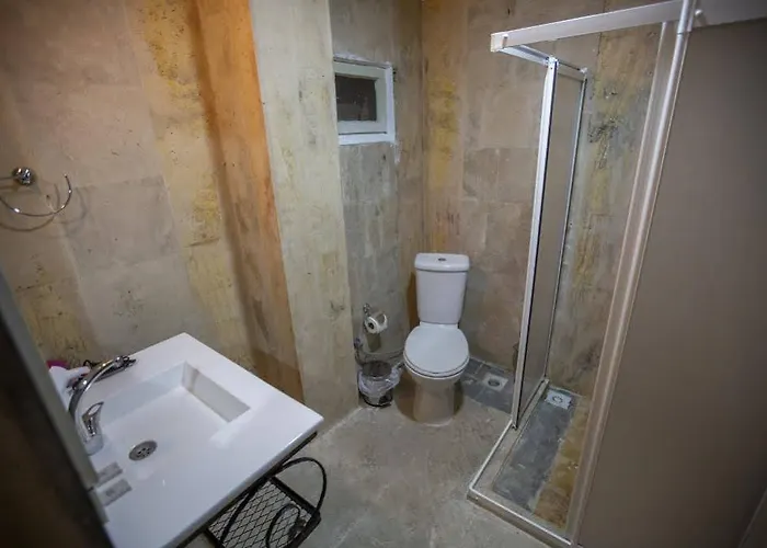 Serenity Stone House Hotel