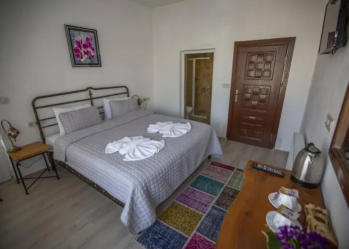 Serenity Stone House 3*